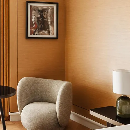 호텔 드 세르 샹젤리제 파리스 파리