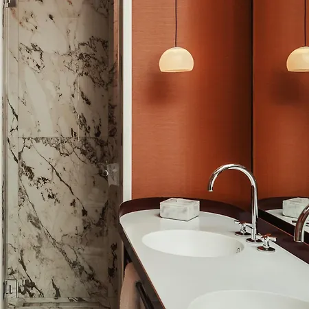 De Sers Champs Elysees 5* Париж