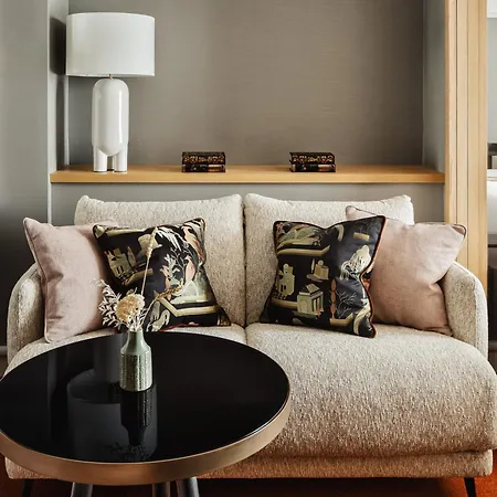De Sers Champs Elysees 5* Париж