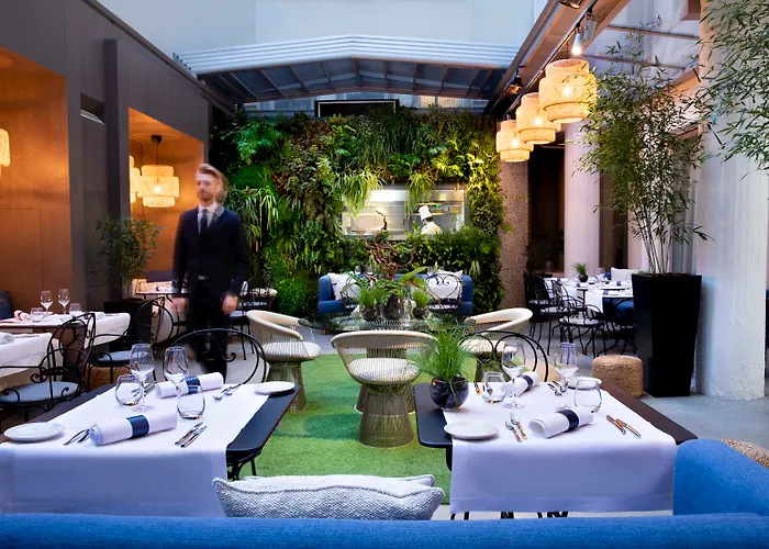 De Sers Champs Elysees 5* Paris