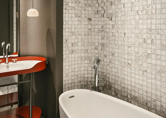 Hotel De Sers Champs Elysees Paris