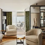 Hotel De Sers Champs Elysees 5*