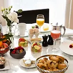 De Sers Champs Elysees מלון 5*