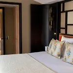 Hotel De Sers Champs Elysees 5*