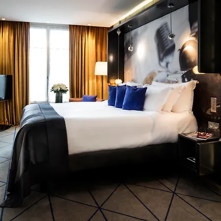 Otel De Sers Champs Elysees 5*
