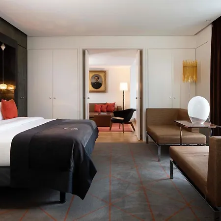 De Sers Champs Elysees Otel Paris
