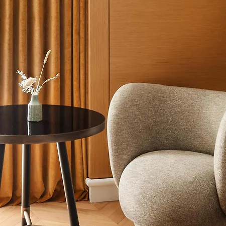 Otel De Sers Champs Elysees 5*
