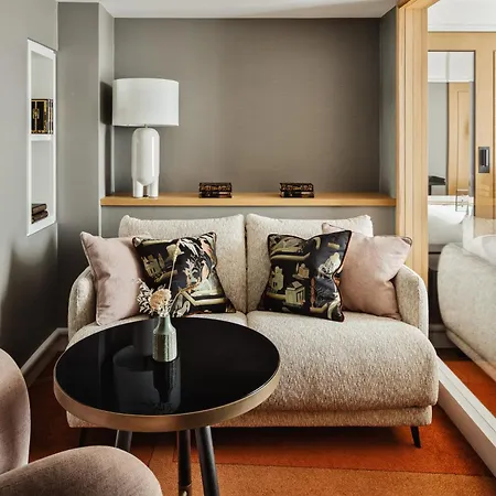 Hotel De Sers Champs Elysees Paris