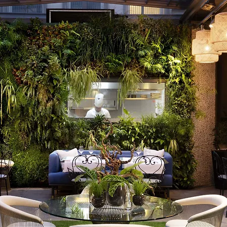 Hotel De Sers Champs Elysees Paris