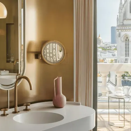 De Sers Champs Elysees 5* Paris