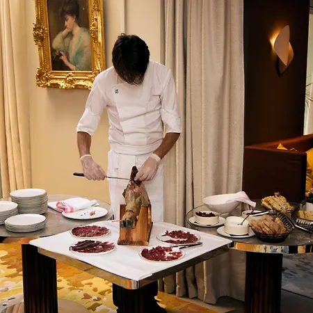 De Sers Champs Elysees Hotel 5*