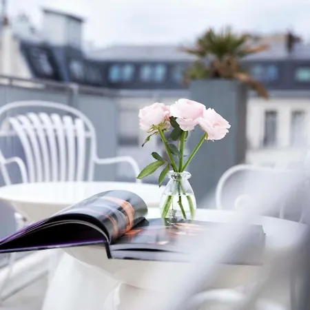 Otel De Sers Champs Elysees 5*