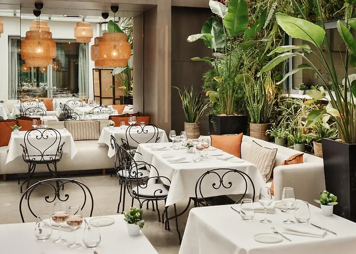 De Sers Champs Elysees 5* Παρίσι
