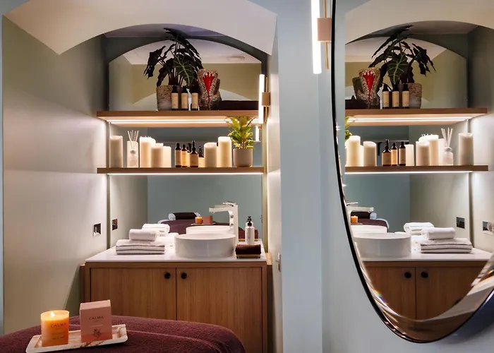 De Sers Champs Elysées Hotel