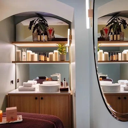 巴黎香榭丽舍大街赛和酒店 酒店