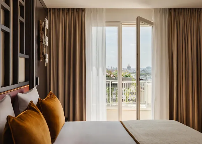 De Sers Champs Elysees 5* Париж