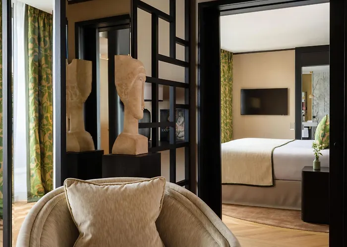 Отель De Sers Champs Elysees 5*