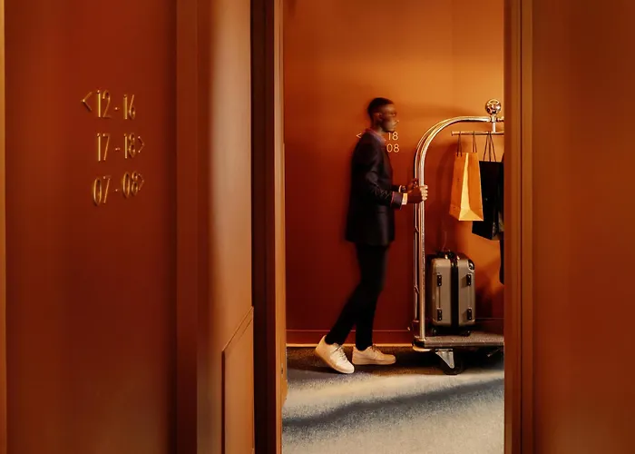 De Sers Champs Elysees 5* Париж